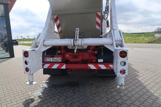 Volvo F10 4x2 - 1979 - Container Oldtimer - Image 6