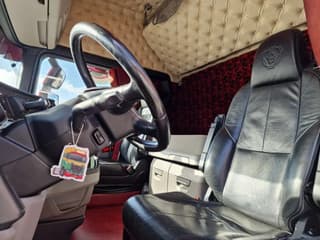 Scania S500 NGS Highline 4x2 - Retarder - Night clima - Full air - Custom interior - Full spoiler - 2 tank - Image 10