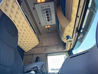 DAF 4X2 EURO 6 ADR SPECIAL INTERIOR 2018 - Image 17
