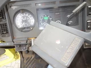 Renault TRM 4X4 MET HYDROLIEKAANSLUITING VOOR BUMPER - Image 5