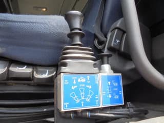Terberg 6X6 MANUAL TRANSMISSION NL TRUCK - Image 11