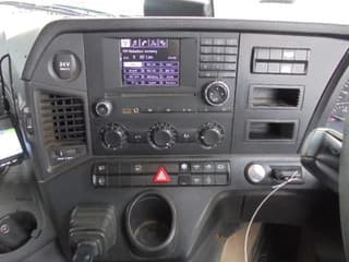 Mercedes-Benz K 8X4 - Image 12