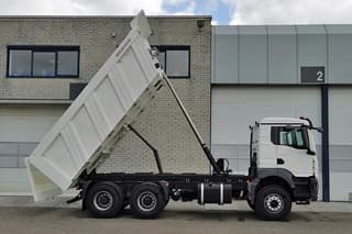 MAN 33.400 BB CH Tipper Truck (9 units) - Image 15