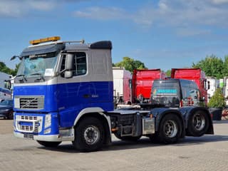 Volvo 13.520 Low roof 6x2 - Retarder - Steel/air - PTO/Hydraulic - I shift - - Image 3