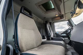 Volvo FE 320 -6X2 +DHOLLANDIA 2.5T- 194.400 KM - Image 13