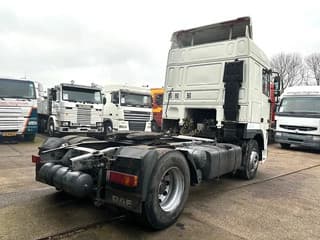 DAF XF SPACECAB (EURO 2 (MECHANICAL PUMP & INJECTORS) / ZF16 MANUAL GEARBOX / AIRCONDITIONING) - Image 3