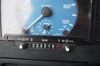 Mercedes-Benz 815 - Image 11