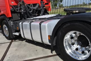 Scania R450 NGS 4x2 - ADR FL - RETARDER - 782 TKM - PTO - PARK. AIRCO - 4 POINT AIR SUSPENSION - ALCOA'S - LED LIGHTS - - Image 7