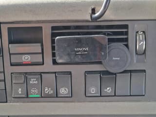 Volvo 13.420 4x2 - Image 23