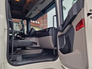 Scania R540 NGS 6x2 - Thermoking Bi Temp Frigo - Schmiz koffer - Retarder - Full air - Leather - Led - Navi - Image 34