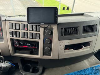 Volvo 4X2 BOX DHOLLANDIA LIFT TÜV TILL 01-2026 - Image 15
