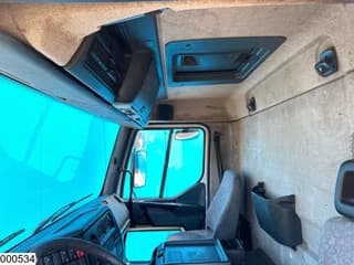 Renault Premium 300 6x2, 23421 Liter, LPG GPL, Gastank, Manual - Image 9