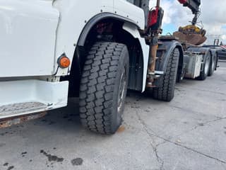 MAN 35.440 8X2 - EURO 4 + HMF 2620K-RC 2018! + REMOTE + HYDRAUTO CABLE LIFT + LIFTING AXLE - Image 24