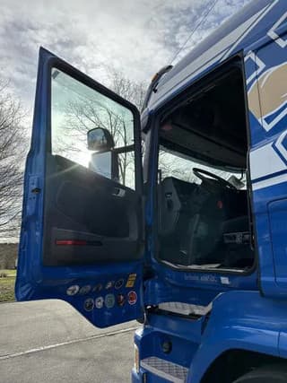 Scania 6x2 Kurzholz LOGLIFT 125 ZT 93 - Image 16
