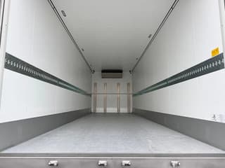 MAN 33.360 BB CH 6x4 Refrigerated Box Truck - Image 13