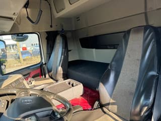Volvo 8X4 HIAB 288 + REMOTE CONTROL 5TH + 6TH FUNCTION - Image 18