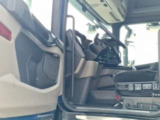 Scania R520 V8 NGS Highline 6x2 - PTO/Hydraulic - Full air - 2.95 WB - Navi - Fridge - Sliding 5th wheel - Image 10
