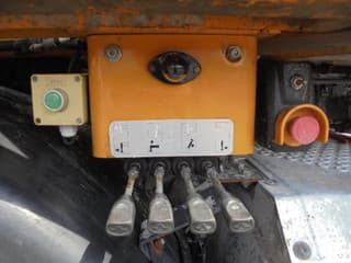 Mercedes-Benz 4144 8X4 SANY 56M BETONPOMP - Image 18