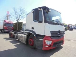 Mercedes-Benz 2340 LL - Image 3
