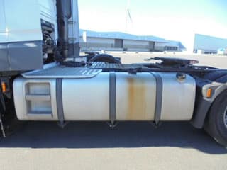 DAF 125XDAF 106 TRACTOR HEAD IN STOCK - Image 4