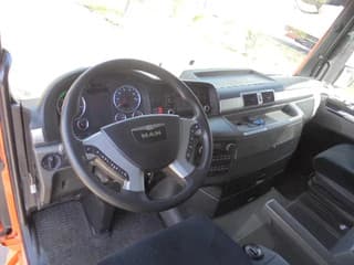 MAN 26.440 XL NL TRUCK - Image 8