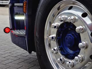 Scania 770S V8 NGS Highline 6x2 - Show truck - Special paint - Custom interior - Retarder - Full air - Night clima - Image 33