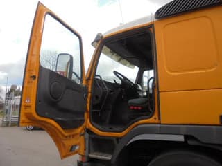 Terberg 8X4 TRIPLE NL TRUCK - Image 6