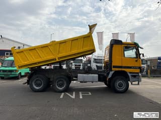 Mercedes-Benz 3340 - Image 6