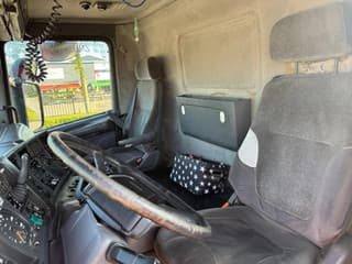 Scania R124-470 6X2 KIPPER EURO 3 - Image 9