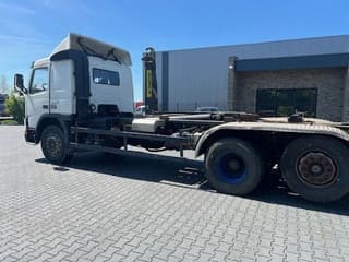 Volvo FM12.420 6x2 - Image 3