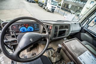 Renault KERAX 420 - Image 8