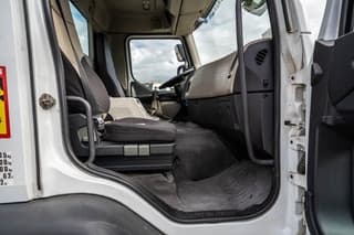 Renault PREMIUM 340 DXI // HAYON RETRACT - Image 14