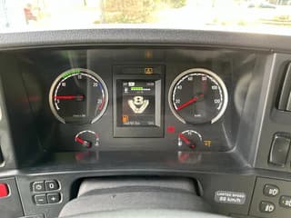 Scania 6x2 Kurzholz LOGLIFT 125 ZT 93 - Image 23