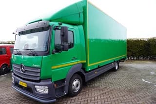 Mercedes-Benz 1018L 4x2 Bakwagen met laadklep Automaat - Image 3