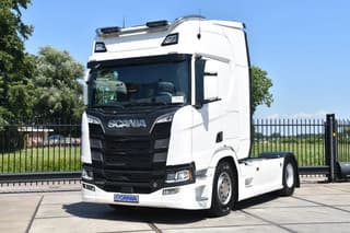 Scania R520 V8 NGS 4x2 - RETARDER - 504 TKM - PARK. AIRCO - ACC - NAVI - 2 x FUEL TANKS - LED LIGHTS - - Image 2