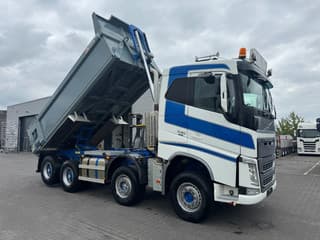 Volvo FH 540 8X4 ,RET,TANDEM LIFT, HUB REDUCTION HT2849