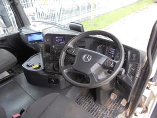Mercedes-Benz K 8X4 - Image 10