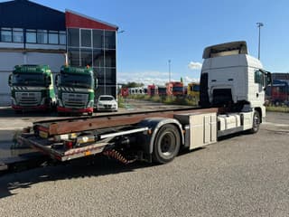 MAN 18.420 EURO 6 + KRONE 2 AXLE + 2x DHOLLANDIA LIFT - Image 4