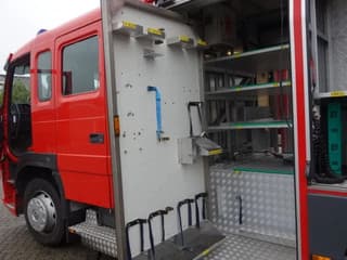 Volvo 330 pk  2000 LITER WATER TANK KRONEBURGPUMP - Image 8