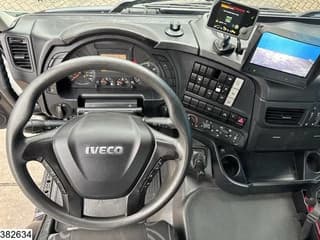 Iveco 410 6x4, EURO 6, Palfinger, Remote, Steel suspenion - Image 10