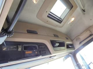 Mercedes-Benz 1842 LS - Image 16