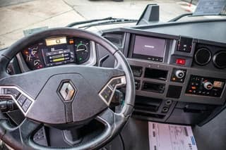 Renault T520+INTARDER+BIG AXLE+ 70Ton - Image 9