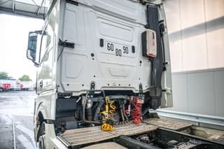 Mercedes-Benz 1845LS+E6+VOITH - Image 5