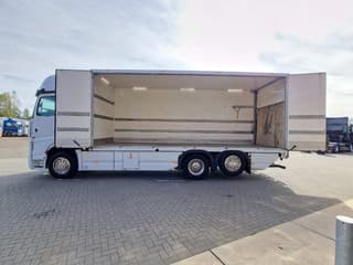 Mercedes-Benz 2545 6x2*4 - Box with sidedoors - Loadlift - Steering axle - Full air - Camera - Image 5