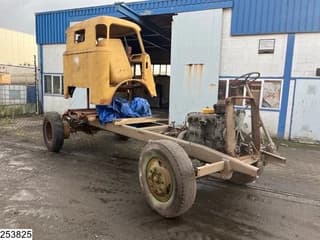 DAF A1600 Truck incomplete - Image 9