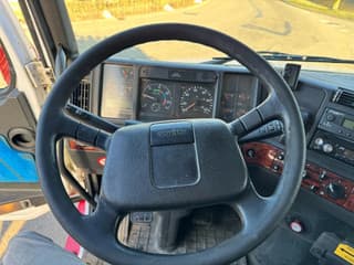 Volvo 4X2 - EURO 2 + KIPPER HYDRAULIEK - Image 9