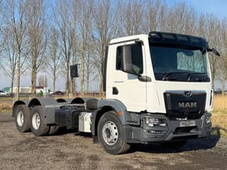 MAN 26.320 BB CH Chassis Cabin (RHD) - Thumbnail 1