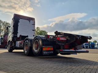 Volvo 13.540 Globetrotter 6x2 - BDF - 4.90 WB - Full air - VEB + - Image 5