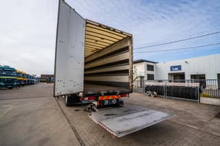 Renault PREMIUM 380 DXI + DHOLLANDIA - Image 5