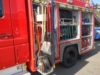 Mercedes-Benz 1326 FIRE TRUCK - Image 4
